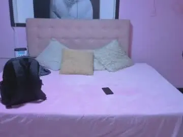 Sara_valderrama_  live sex cam