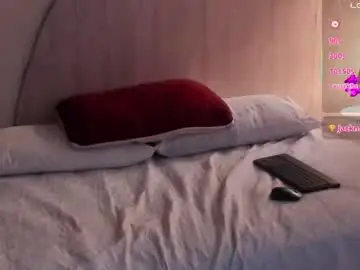 Selena01_  live sex cam