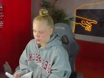 Sweeeet_angell  live sex cam