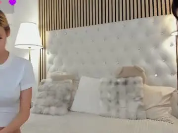 Ai_bamby  live sex cam
