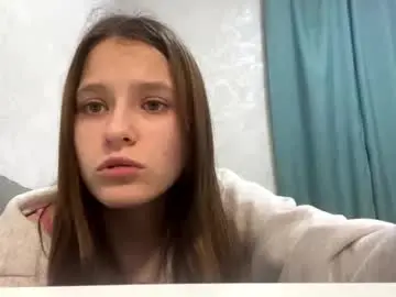 Emeliafielding  live sex cam