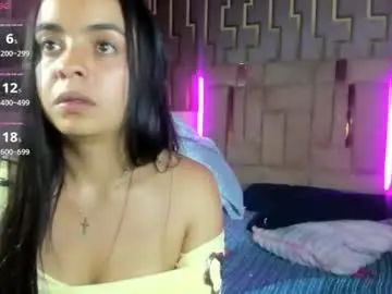 Isa_evanns  live sex cam