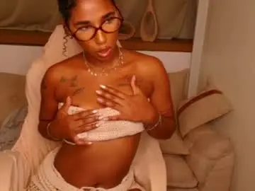 Karen_winslet  live sex cam