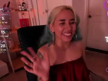 Katia_sofia  live sex cam