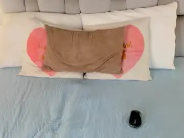 Keiira_fox  live sex cam