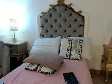 Keiira_fox  live sex cam