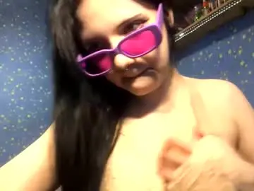 Mila_raven  live sex cam