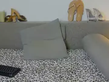 Prettyvanessa  live sex cam