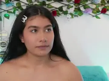 Sarabow  live sex cam