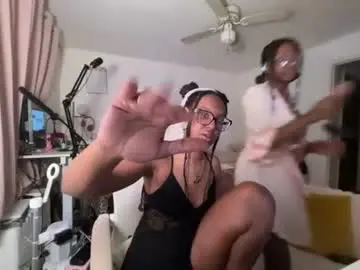 Taylorsosweets  live sex cam