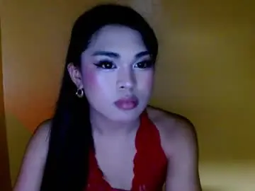Wildhoney07  live sex cam
