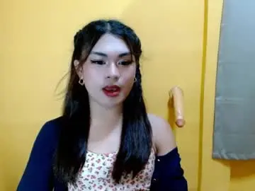 Wildhoney07  live sex cam