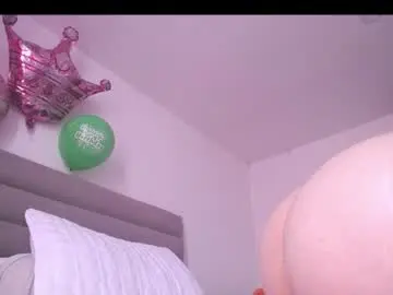Yinn_silver  live sex cam
