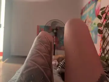 Cassyruiz14  live sex cam