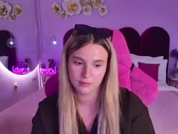 Charlotteatwood  live sex cam