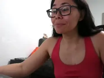 Elaramuse_  live sex cam
