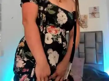 Giovanela_rose  live sex cam