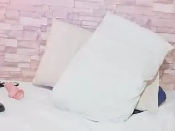 Kinkyy_redhead  live sex cam