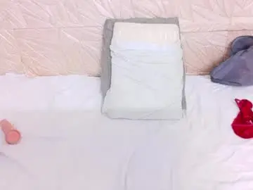 Kinkyy_redhead  live sex cam