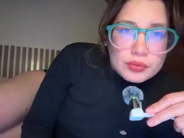 Meowkillah  live sex cam