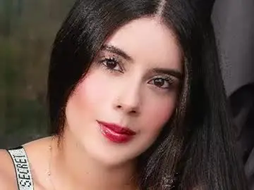 Miasilverr  live sex cam