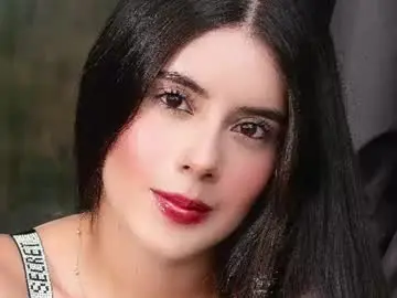 Miasilverr  live sex cam