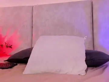 Nikky_red__  live sex cam