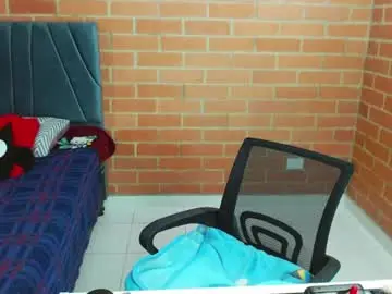Paula__117  live sex cam