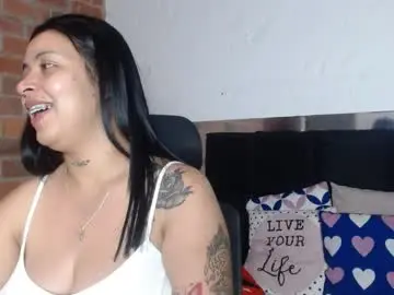 Salome__hills  live sex cam