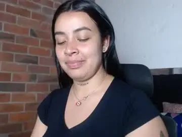 Salome__hills  live sex cam