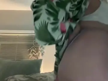 Steviegirl4u  live sex cam