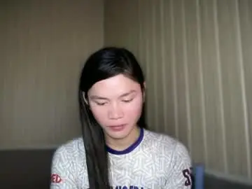 Thesweetgirlugly_lilly  live sex cam