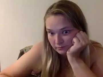 Xxchloebaby  live sex cam