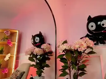 Zoebelmont  live sex cam