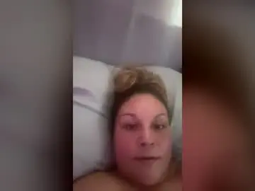 Bigbooty303  live sex cam