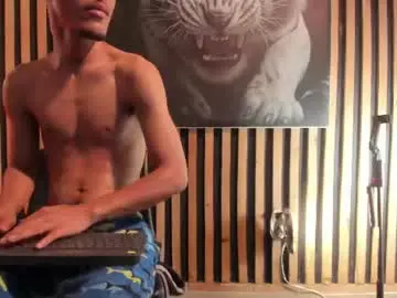 Camilo_contrerass  live sex cam