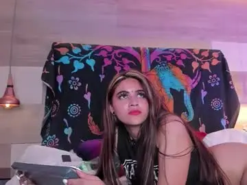 Cori_paige  live sex cam