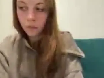 Deneengamberg  live sex cam