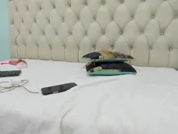 Exoticdollxxx  live sex cam