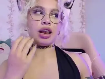 Haelycute  live sex cam