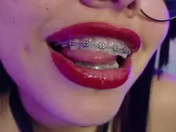 Haelycute  live sex cam