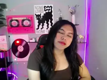 Im_ur_girl_demure  live sex cam