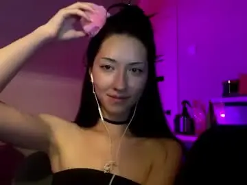 Laurelimaino  live sex cam