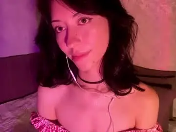 Laurelimaino  live sex cam