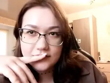 Leonardagolom  live sex cam