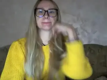 Lolly_kaia  live sex cam