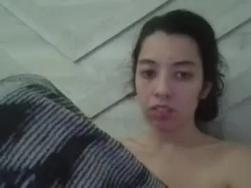 Lucylitt25  live sex cam