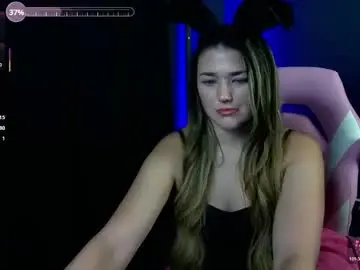 Lushlolly  live sex cam