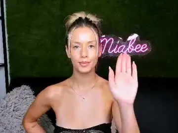 Miabeex  live sex cam