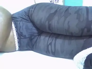 Naughty_baddie5  live sex cam